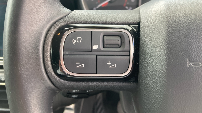 Citroen C3 Aircross 1.2 PureTech 110 Shine 5dr Petrol Hatchback